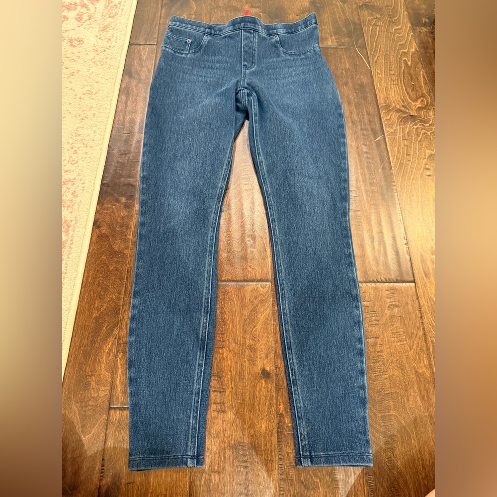 Spanx Jeanish Ankle Leggings Medium Wash Jeggings size Medium - Picture 2 of 12